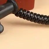 XM 1 шт. новый миниатюрный телефон для кукольного домика в масштабе 1:12, имитация стационарного и ретро-телефона.
XM 1 шт. новый миниатюрный телефон для кукольного домика в масштабе 1:12, имитация стационарного и ретро-телефона.