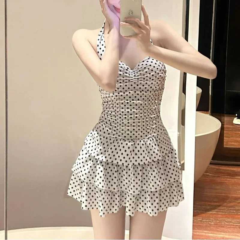 Women Ruffles Sweet Dot Print Swimwear Sexy Halter Sleeveless One Piece Swimsuit Holiday Beach Dresses Conservative Bathing Suit
Women Ruffles Sweet Dot Print Swimwear Sexy Halter Sleeveless One Piece Swimsuit Holiday Beach Dresses Conservative Bathing Suit