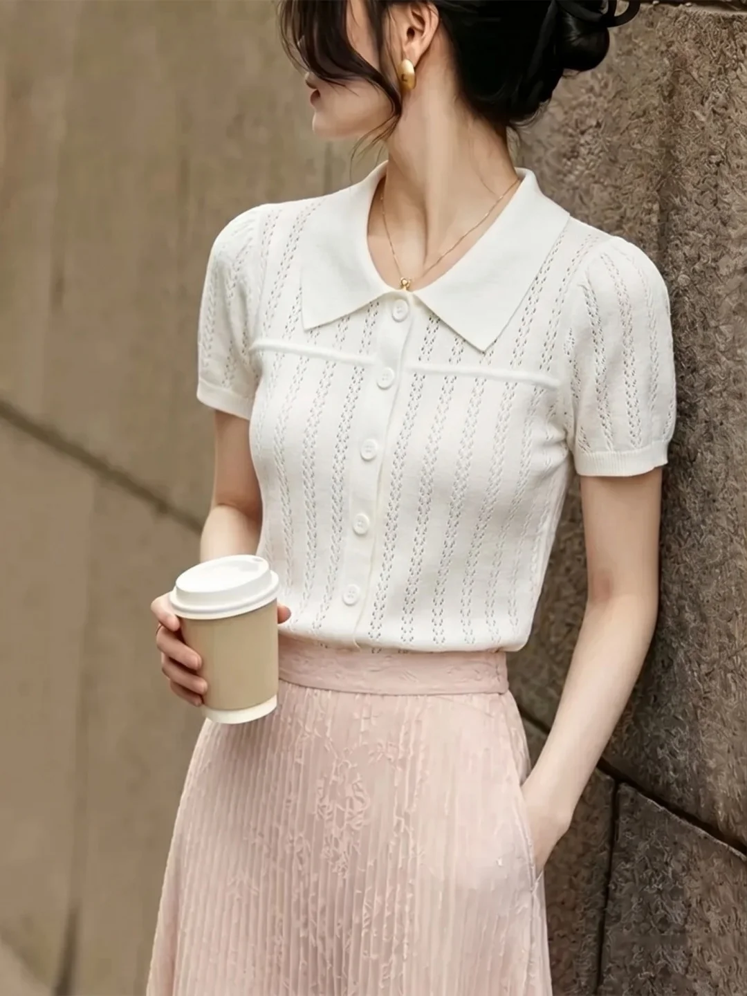 Korean Style Ice Silk Knitted Top Hollow out Single Button Design Short Sleeve Women's Summer Slimming Versatile Fashion
Korean Style Ice Silk Knitted Top Hollow out Single Button Design Short Sleeve Women's Summer Slimming Versatile Fashion