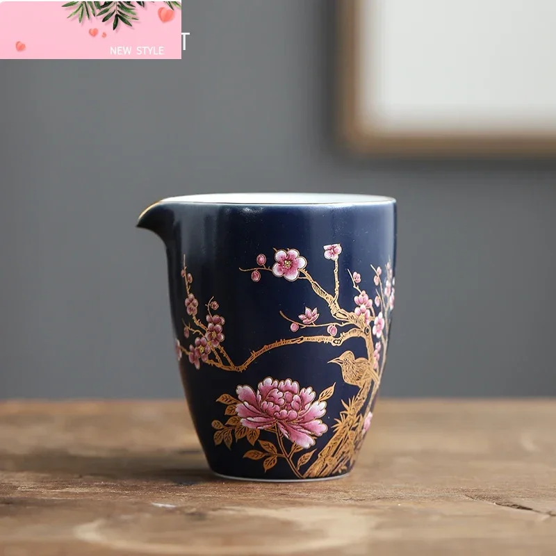 Chinese Palace Luxury Ceramic Fair Cup Cha Hai Hand-painted Flower and Bird Teacup Tea Infusers Handmade Porcelain Tea Set
Chinese Palace Luxury Ceramic Fair Cup Cha Hai Hand-painted Flower and Bird Teacup Tea Infusers Handmade Porcelain Tea Set
