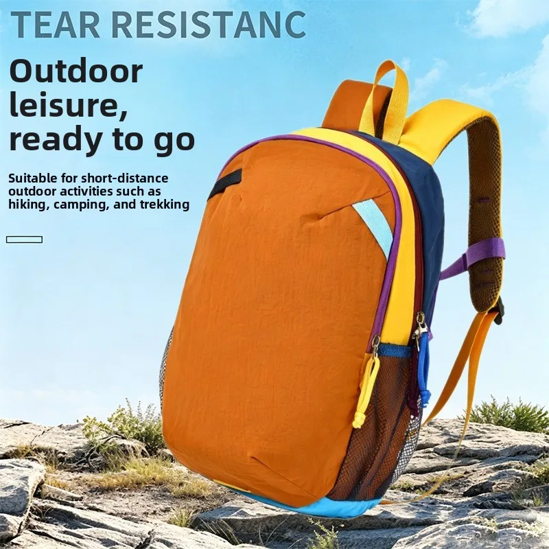 Outdoor small backpack school bag women's mountaineering backpack leisure travel hiking backpack light travel
Outdoor small backpack school bag women's mountaineering backpack leisure travel hiking backpack light travel