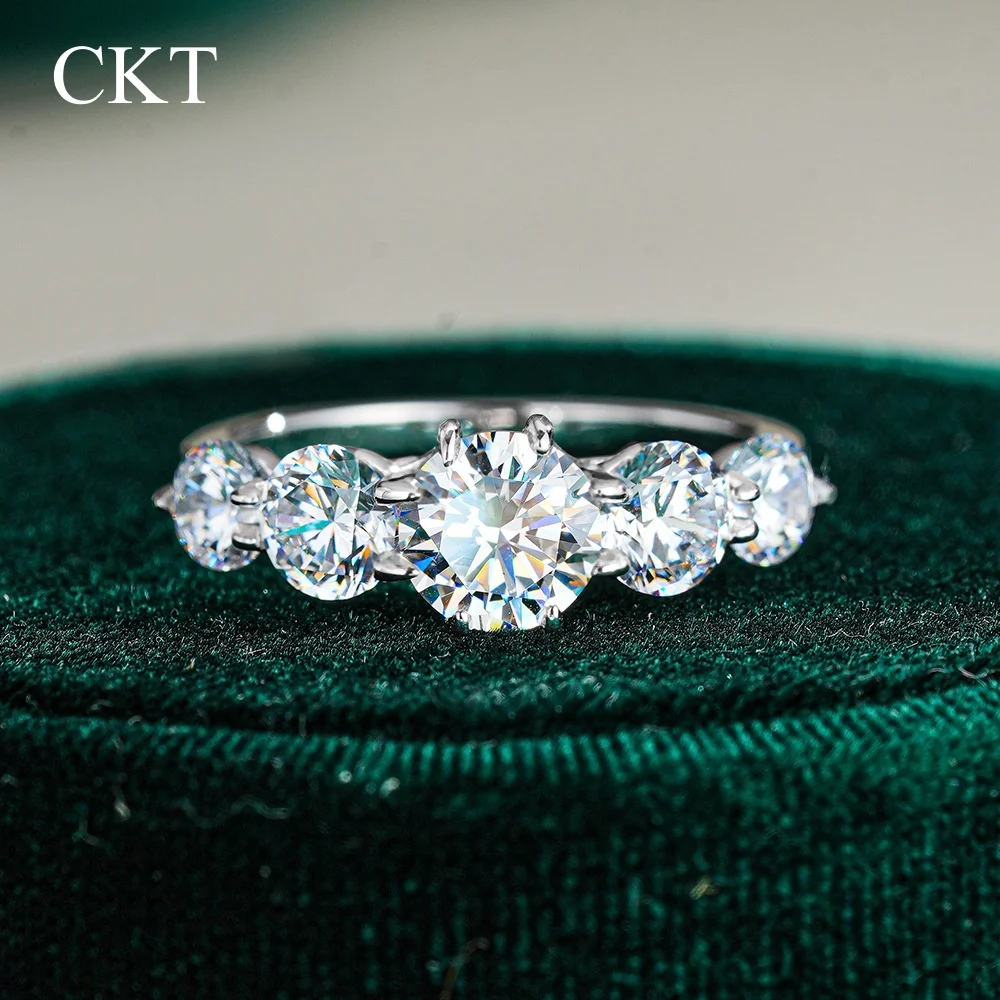 CKT 2.6CT D Color VVS1 EX Moissanite Ring Delicate Lab Diamond Ring Platinum Pt950 for Women Engagement Wedding Fine Jewelry
CKT 2.6CT D Color VVS1 EX Moissanite Ring Delicate Lab Diamond Ring Platinum Pt950 for Women Engagement Wedding Fine Jewelry