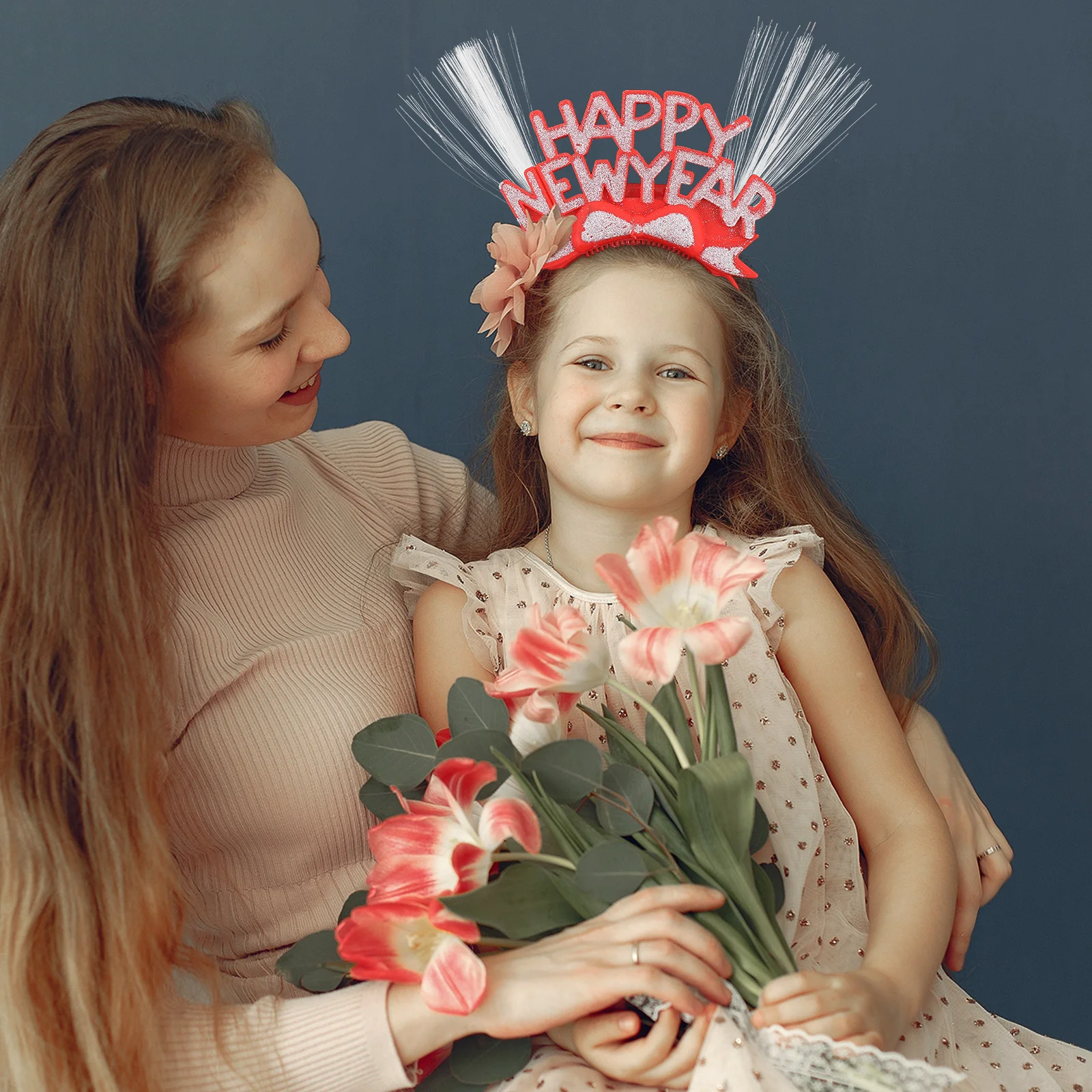 4pcs Flashing Headbands Luminous Led Party Hair Hoop Festival Night Glow Accessories Creative New Year Gift For Women
4pcs Flashing Headbands Luminous Led Party Hair Hoop Festival Night Glow Accessories Creative New Year Gift For Women