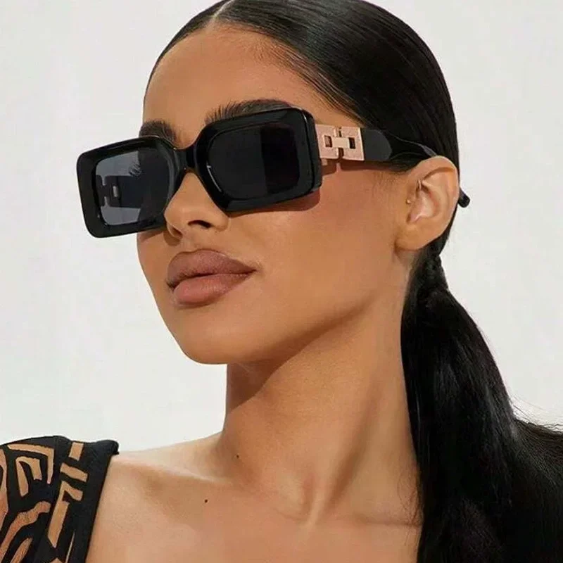 2025 New Fashion Square Sunglasses Women Brand Designer Retro Sunglass Rectangle Sun Glasses Female UV400 Eyewears
2025 New Fashion Square Sunglasses Women Brand Designer Retro Sunglass Rectangle Sun Glasses Female UV400 Eyewears