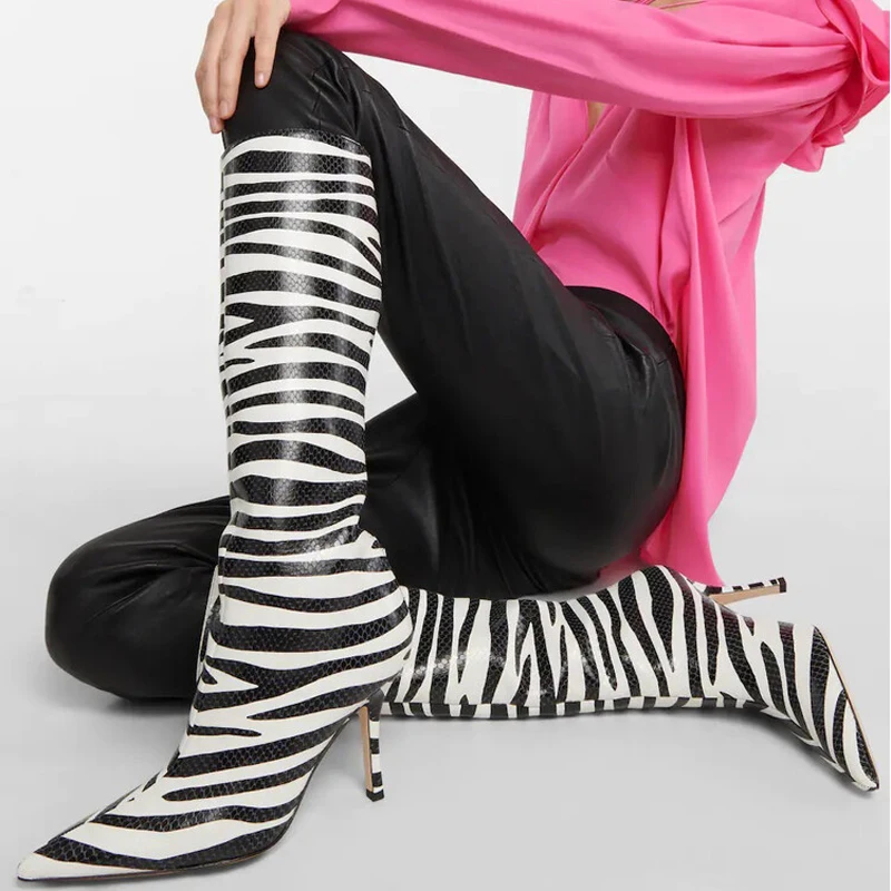 Cute Zebra Print Pointy Toe Women Long Booty Thin High Heels Knee High Boots for Women Fashion Back Zipper Shoes
Cute Zebra Print Pointy Toe Women Long Booty Thin High Heels Knee High Boots for Women Fashion Back Zipper Shoes