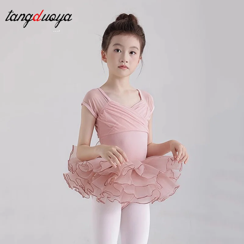 Балетный трико для девочек, юбка для малышей, боди с короткими рукавами и открытой спиной, съемное платье из марли, комплект тренировочных танцев
Балетный трико для девочек, юбка для малышей, боди с короткими рукавами и открытой спиной, съемное платье из марли, комплект тренировочных танцев