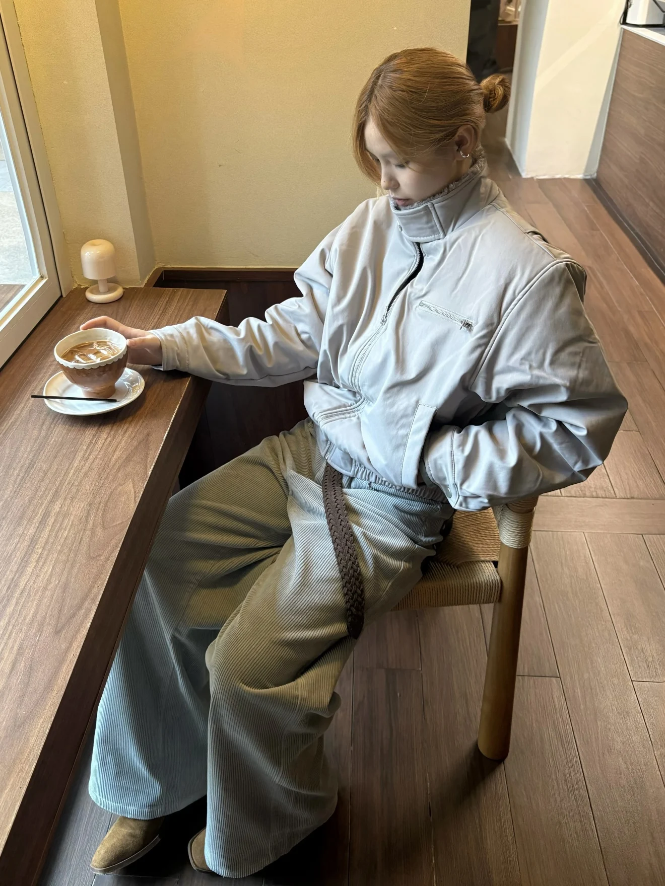 Теплый мужской стеганый пальто-бомбер в американском стиле Sle с меховым воротником, зимняя верхняя одежда, подставка на молнии
Теплый мужской стеганый пальто-бомбер в американском стиле Sle с меховым воротником, зимняя верхняя одежда, подставка на молнии