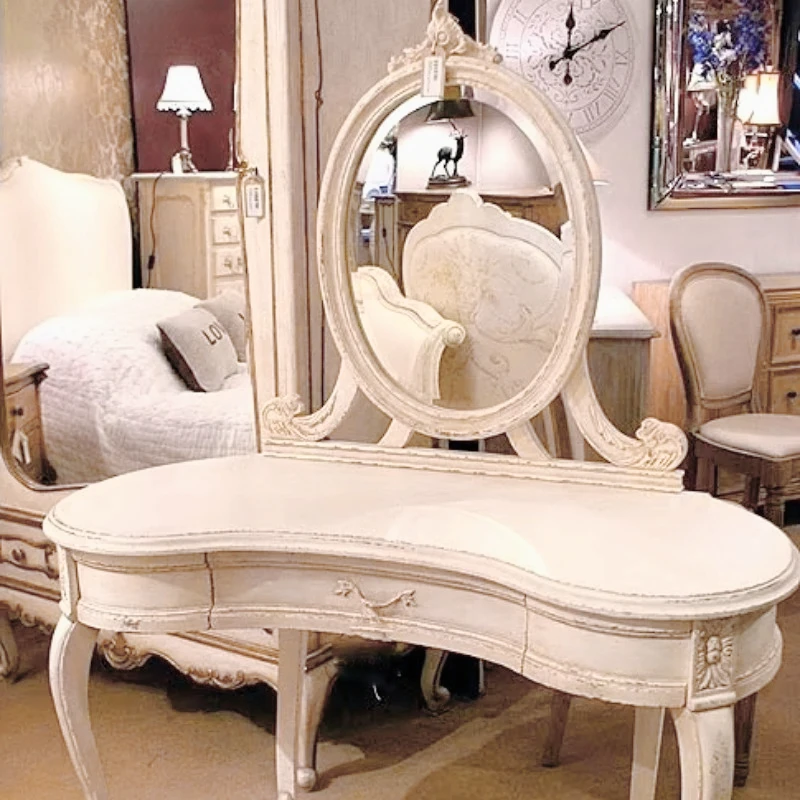 French Classic Vanity Table: An Elegant White Dresser with Hand-Carved Solid Wood Construction and Timeless Retro Design.
French Classic Vanity Table: An Elegant White Dresser with Hand-Carved Solid Wood Construction and Timeless Retro Design.
