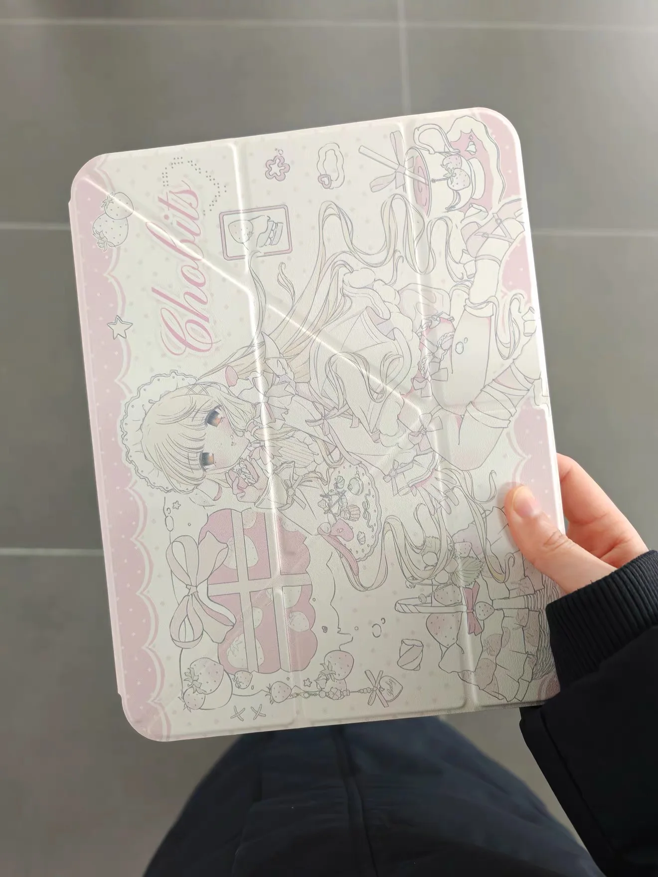 Suitable for iPad cases, the Y+ three-fold pull-out sliding rail model with a pen slot protection shell
Suitable for iPad cases, the Y+ three-fold pull-out sliding rail model with a pen slot protection shell