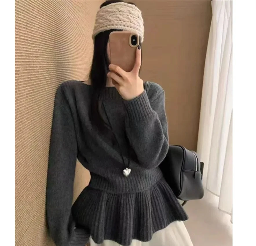 Осенне-зимний женский вязаный свитер с круглым вырезом, съемный, универсальный, мягкий в ленивом стиле
Осенне-зимний женский вязаный свитер с круглым вырезом, съемный, универсальный, мягкий в ленивом стиле