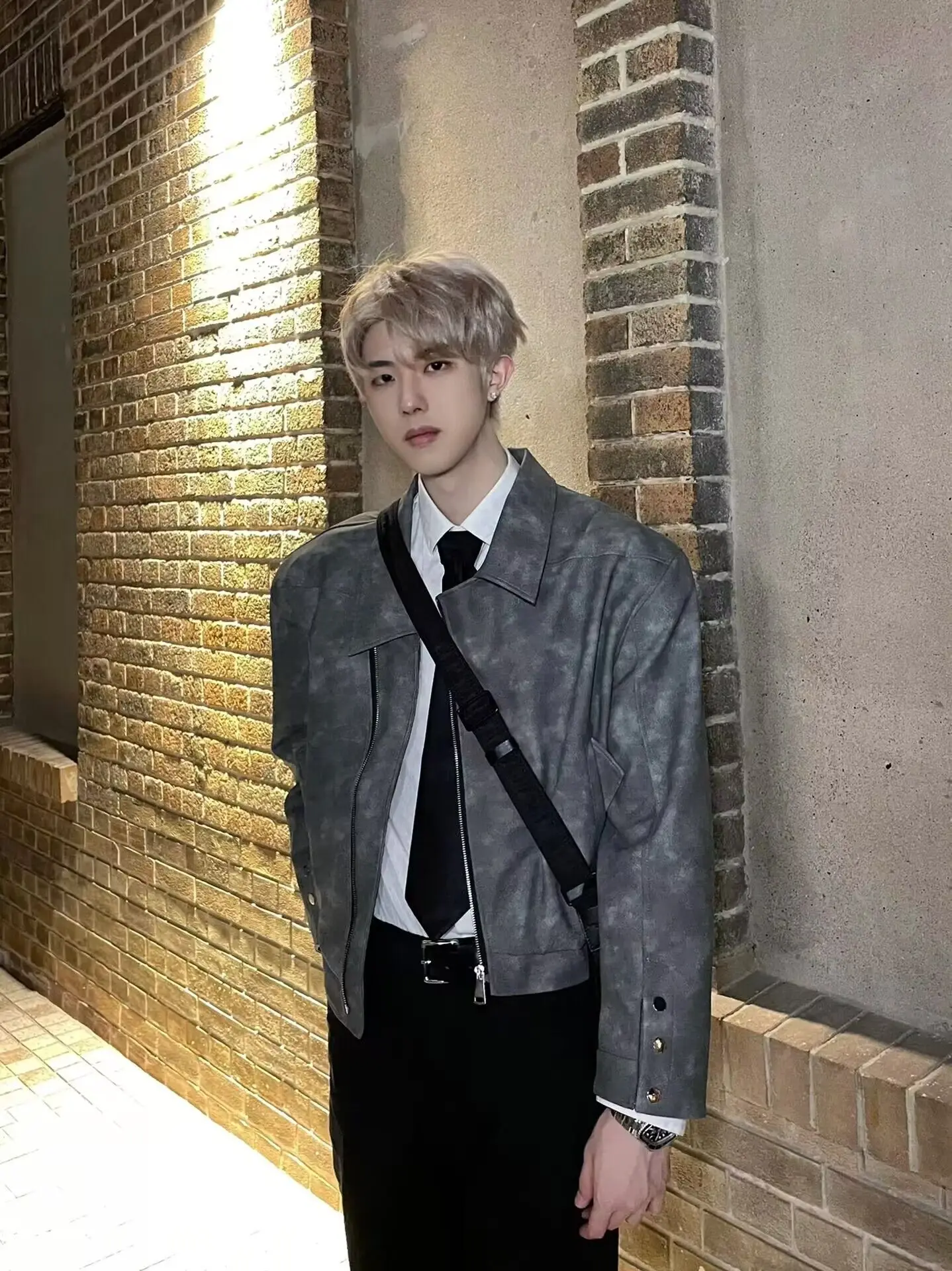 Youthful ular PU Leather Biker Jaet Men's ort Irregular Design Spring Autumn Loose Fit Sli Outerwear Coat
Youthful ular PU Leather Biker Jaet Men's ort Irregular Design Spring Autumn Loose Fit Sli Outerwear Coat