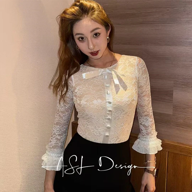 2025 Ballroom Dance Clothing Women Adult White Lace Bow Tops Sweet Style Latin Dance Leotards Rumba Waltz Dance Costume BL14609
2025 Ballroom Dance Clothing Women Adult White Lace Bow Tops Sweet Style Latin Dance Leotards Rumba Waltz Dance Costume BL14609