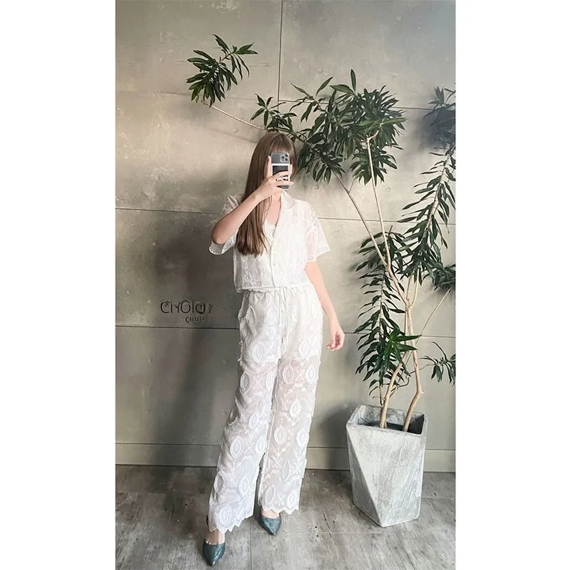 Susan Fashionable Early Spring Loose Wide Leg Pants Transparent Feel Embroidered Lace White Casual Pants High Waist Long Pants
Susan Fashionable Early Spring Loose Wide Leg Pants Transparent Feel Embroidered Lace White Casual Pants High Waist Long Pants