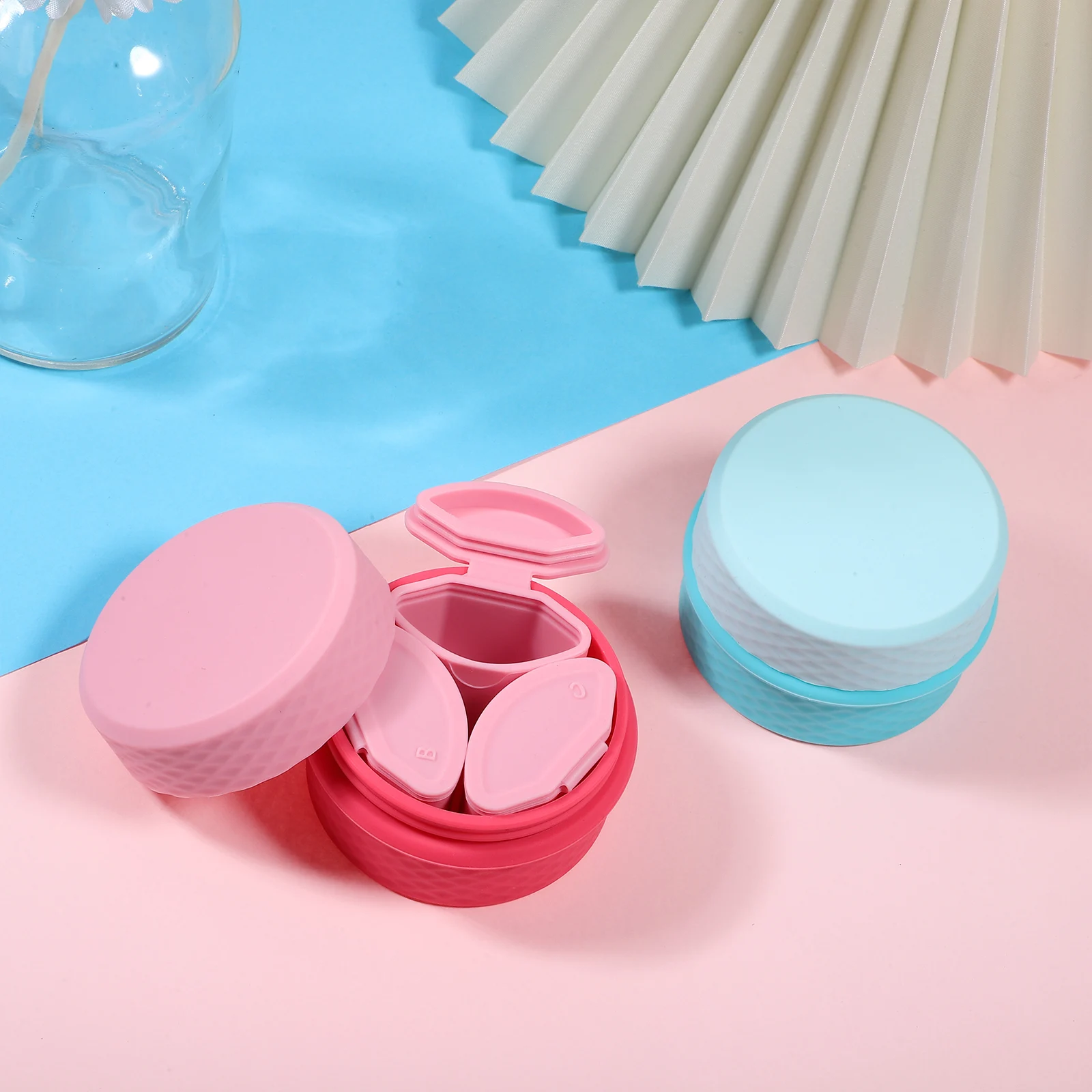 2 pcs Makeup Container Set Travel Size Leakproof Skincare Jars Cream Bottles for Face Lotions Small Portable Storage Organizer
2 pcs Makeup Container Set Travel Size Leakproof Skincare Jars Cream Bottles for Face Lotions Small Portable Storage Organizer