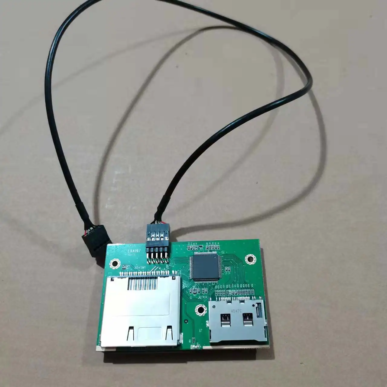 For Dell XPS 8900 card reader with cable YRM2D
For Dell XPS 8900 card reader with cable YRM2D