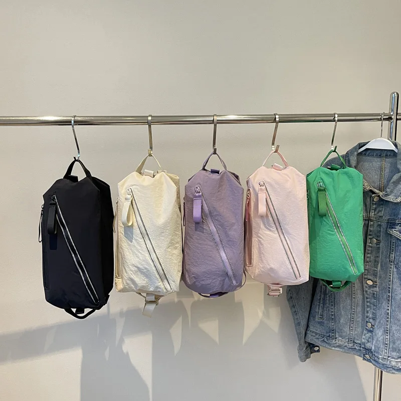 Nylon Sling Tote Bag Casual Convertible Backpack Chest Crossbody Bag with Adjustable Strap Women Handbag Daily Travel Outdoor
Nylon Sling Tote Bag Casual Convertible Backpack Chest Crossbody Bag with Adjustable Strap Women Handbag Daily Travel Outdoor