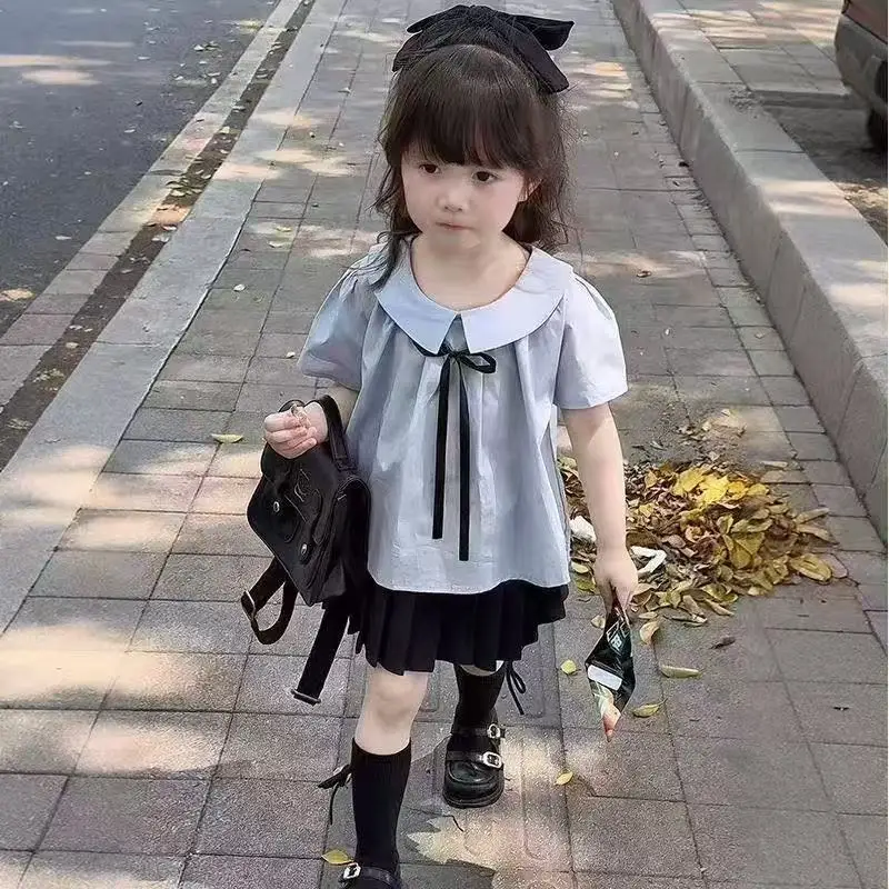 Spring And Summer Girls' College Style Solid Color Pleated Skirt Set Summer Short Sleeved Shirt Two-Piece Set Stylish
Spring And Summer Girls' College Style Solid Color Pleated Skirt Set Summer Short Sleeved Shirt Two-Piece Set Stylish