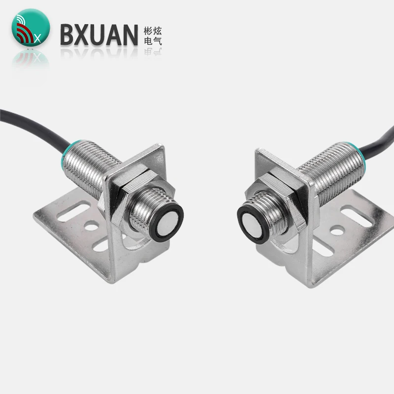 M12 Ultrasonic Proximity Sensor5n:10mm-30mm 3 switching outputs NPN PNP 18-30V with 2m PVC cable
M12 Ultrasonic Proximity Sensor5n:10mm-30mm 3 switching outputs NPN PNP 18-30V with 2m PVC cable