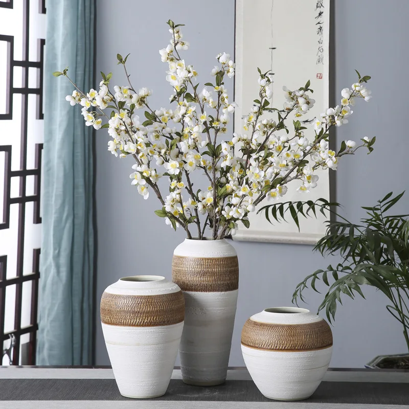 Modern simple ceramic ornaments real vase three-piece set Jingdezhen porcelain clay pot living room flower arrangement home
Modern simple ceramic ornaments real vase three-piece set Jingdezhen porcelain clay pot living room flower arrangement home