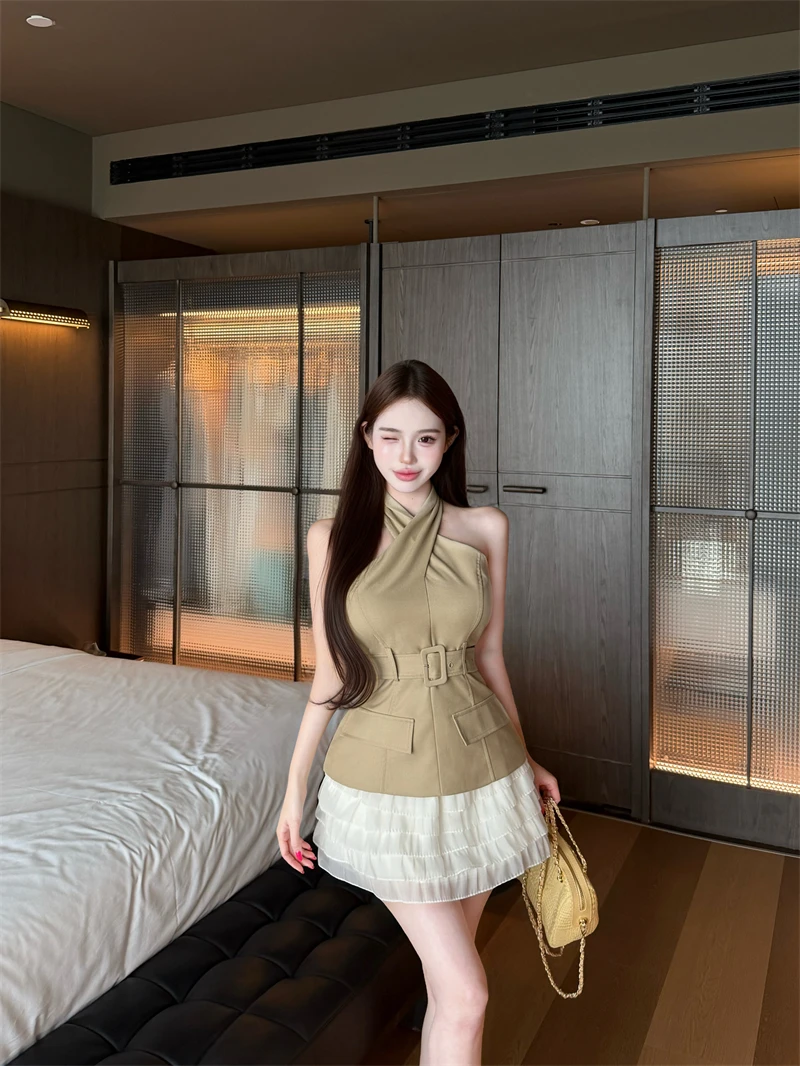 Khaki Color Cross Neck Vest Top Women's Summer Pure Desire Style Set High Waist Fluffy Half Skirt Two Piece Set Fashionable E...
Khaki Color Cross Neck Vest Top Women's Summer Pure Desire Style Set High Waist Fluffy Half Skirt Two Piece Set Fashionable E...