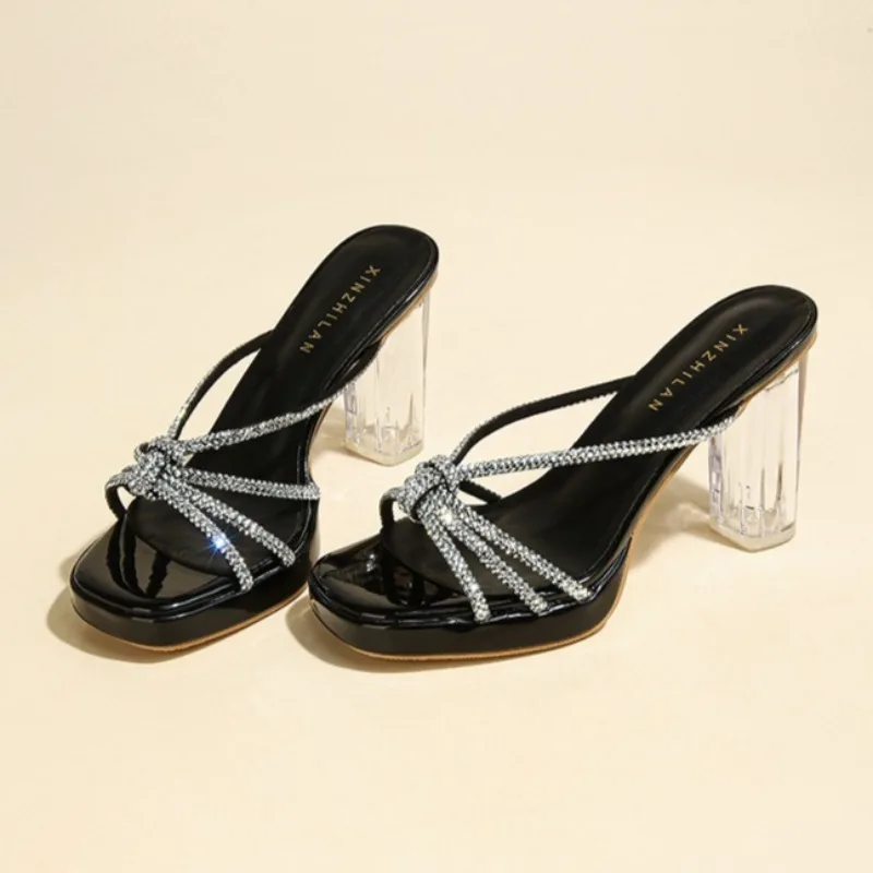 Women's Slippers Summer Outside Sandals Sexy Rhinestone High Heels Women's New Slippers Women's Cool Slippers Transparent Heel
Women's Slippers Summer Outside Sandals Sexy Rhinestone High Heels Women's New Slippers Women's Cool Slippers Transparent Heel