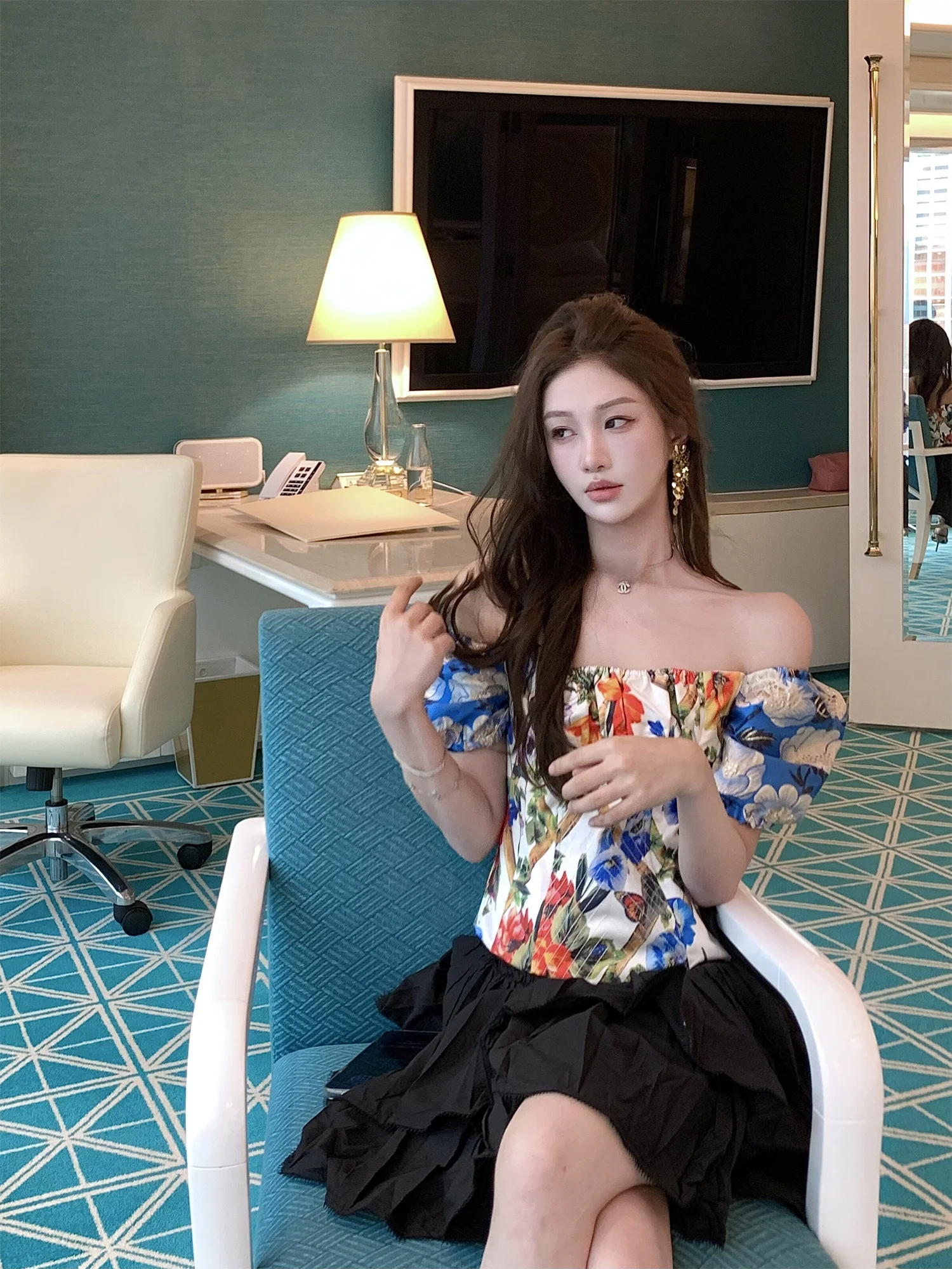 Amor Store Owner's Private Label W Limited Edition Emed Fabric 9 Fibone Positioning Two-Way Wear Bubble Sve Top
Amor Store Owner's Private Label W Limited Edition Emed Fabric 9 Fibone Positioning Two-Way Wear Bubble Sve Top