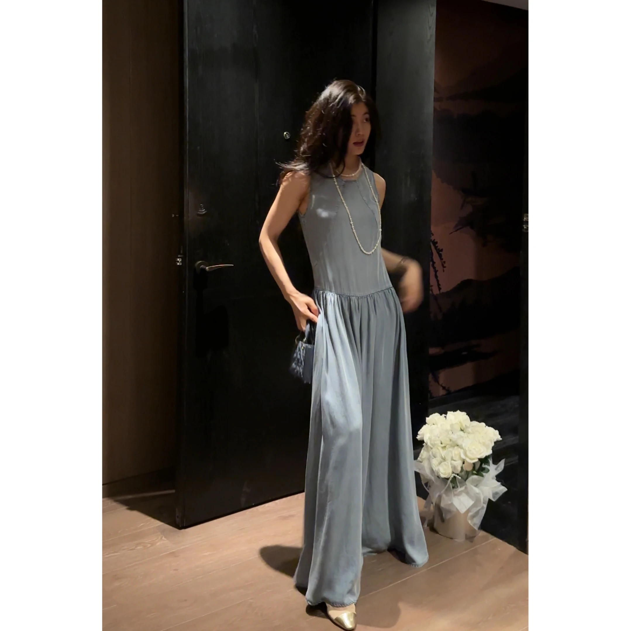 NCOU Summer 2025 Ele Lazy Sle Loose Fit Waist-Cinching Svel Denim Dr Faionable Casual Chinese Ethnic Wear
NCOU Summer 2025 Ele Lazy Sle Loose Fit Waist-Cinching Svel Denim Dr Faionable Casual Chinese Ethnic Wear
