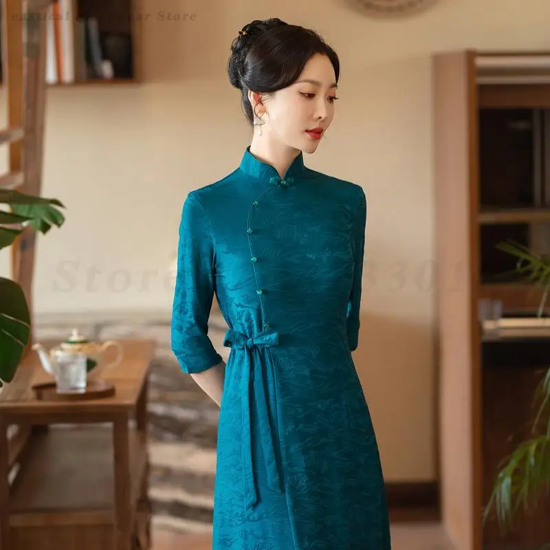 Cheongsam с воротником-стойкой, китайское винтажное улучшенное Ципао, свадебное платье для мам, женское элегантное темпераментное вечернее платье M-5XL
Cheongsam с воротником-стойкой, китайское винтажное улучшенное Ципао, свадебное платье для мам, женское элегантное темпераментное вечернее платье M-5XL
