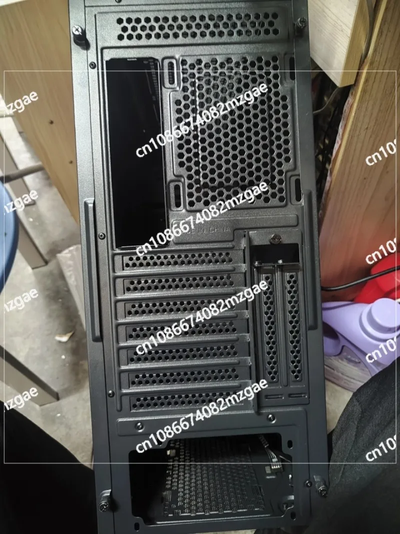 Multi-Disk Chassis Computer Server Internet Cafe Multi-Hard Disk Tower Workstation Desktop F20
Multi-Disk Chassis Computer Server Internet Cafe Multi-Hard Disk Tower Workstation Desktop F20