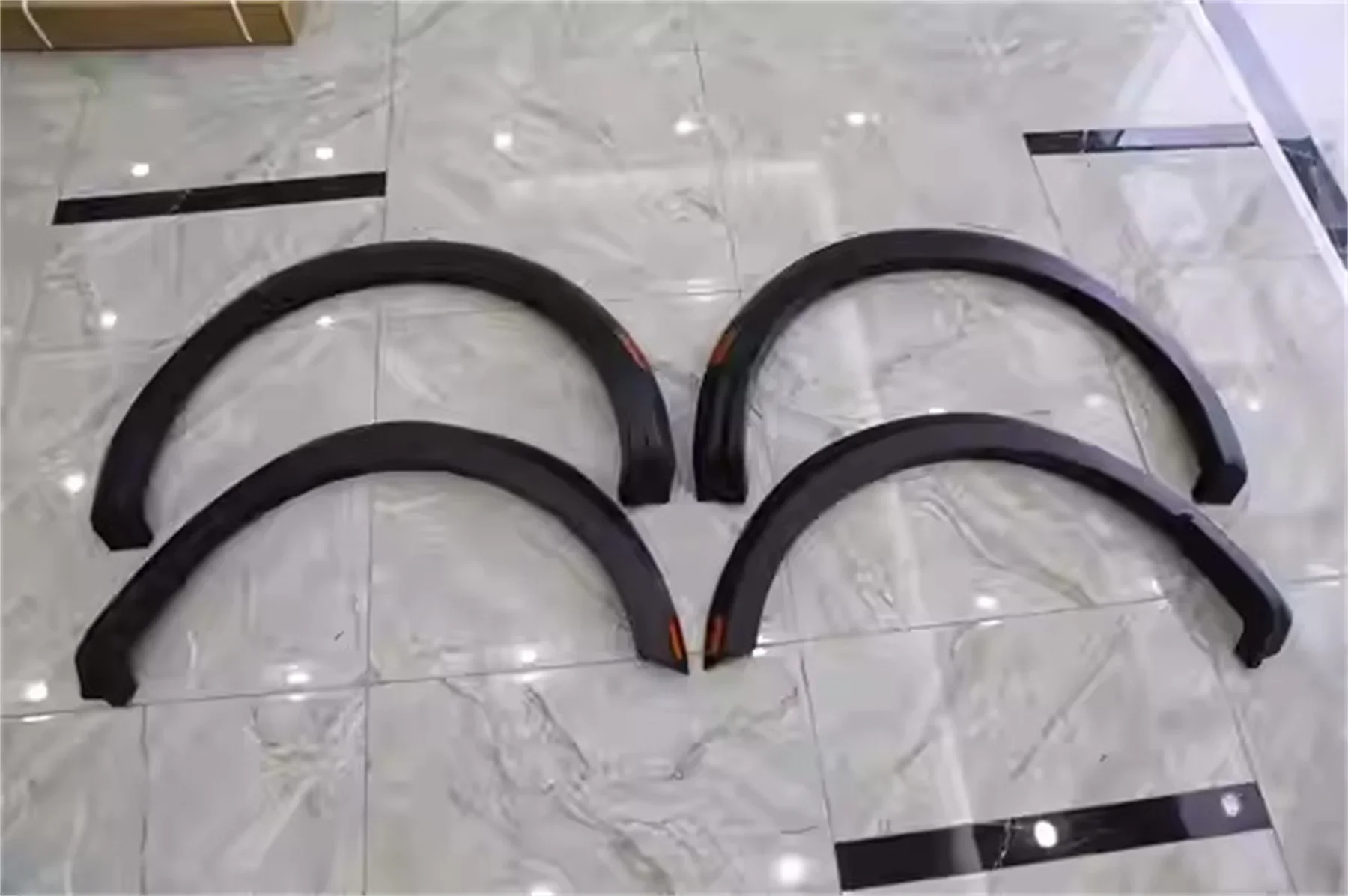 Car Fender Flares for Ford F150 2021 Arch Wheel Eyebrow Protector/Mudguard Stickercustomized
Car Fender Flares for Ford F150 2021 Arch Wheel Eyebrow Protector/Mudguard Stickercustomized