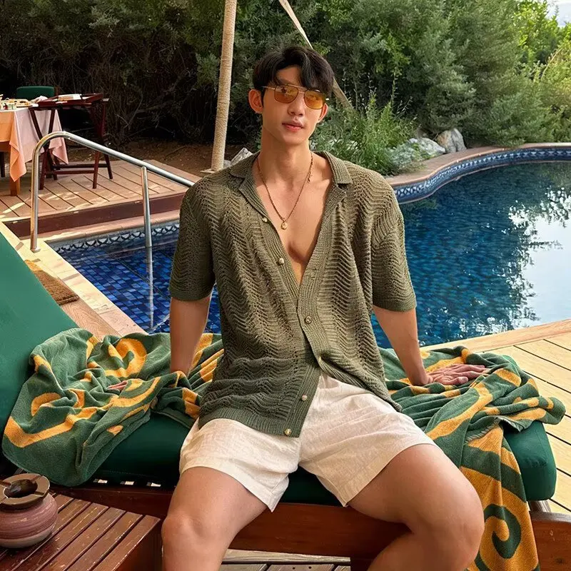 Short Sleeve Shirt Men's Summer Thin Fashion High-End Feelings Retro Embroidery Casual Loose Fit Polyester Fiber Shirt
Short Sleeve Shirt Men's Summer Thin Fashion High-End Feelings Retro Embroidery Casual Loose Fit Polyester Fiber Shirt