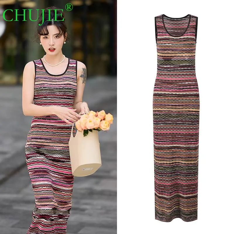 CHUJIE Spring Summer New Women's Dress Color Contrasting Round Neck Slimming And Elegant Sleeveless Knitted Long Dress
CHUJIE Spring Summer New Women's Dress Color Contrasting Round Neck Slimming And Elegant Sleeveless Knitted Long Dress