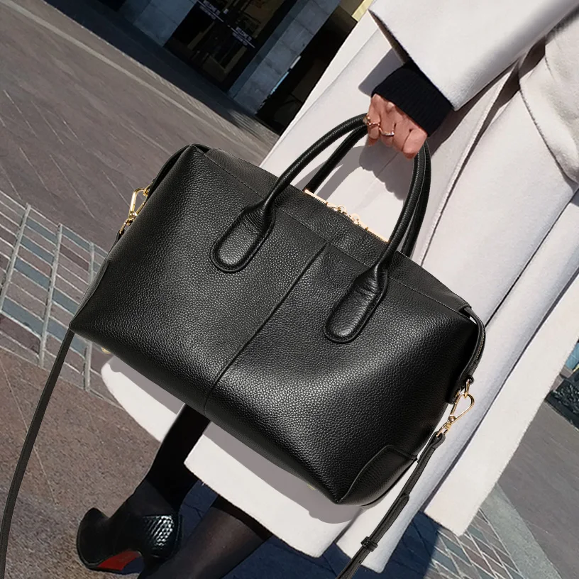 Aidrani Genuine Leather Women's Large Capacity Tote Bag New 2026 Commute Shoulder Crossbody Bag Black Large Bag
Aidrani Genuine Leather Women's Large Capacity Tote Bag New 2026 Commute Shoulder Crossbody Bag Black Large Bag