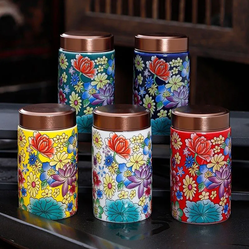 Китайская керамическая банка для конфет с цветным узором, герметичная портативная чайная банка, многофункциональная Бытовая бутылка для хранения ювелирных изделий, орехов, порошка, Новинка
Китайская керамическая банка для конфет с цветным узором, герметичная портативная чайная банка, многофункциональная Бытовая бутылка для хранения ювелирных изделий, орехов, порошка, Новинка