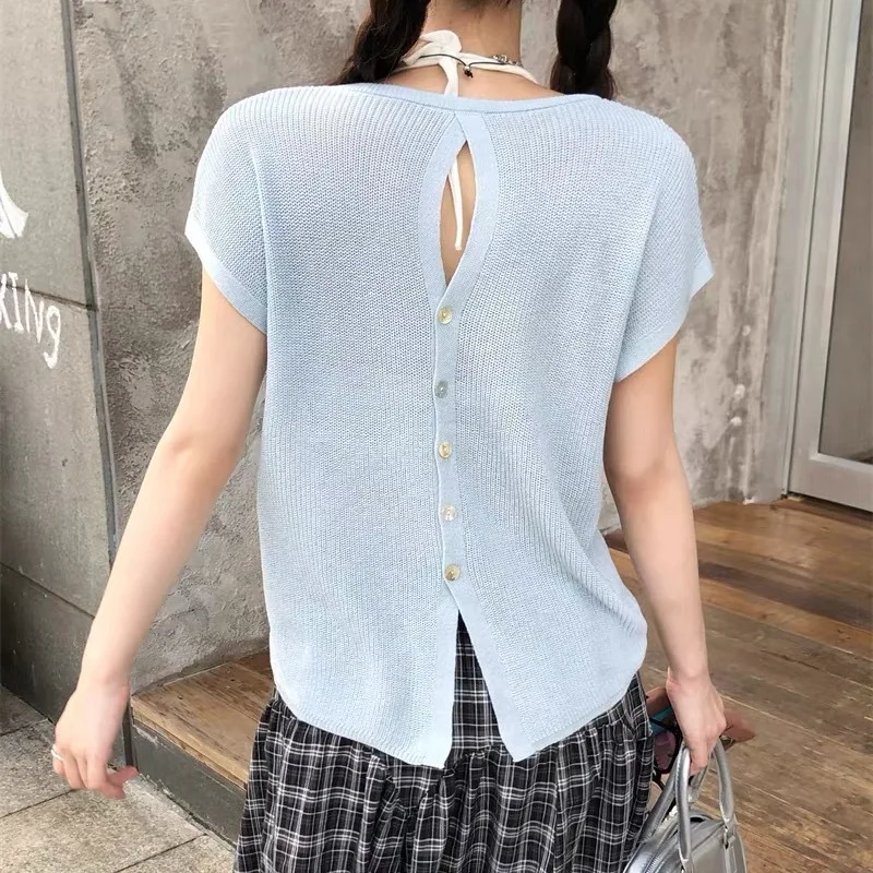 Women's Thin Knitted Sweater Summer New Design Fashion Back Hollow out Fly Sleeve Top Loose Fit Crew Neck Short Sleeve T-Shirt
Women's Thin Knitted Sweater Summer New Design Fashion Back Hollow out Fly Sleeve Top Loose Fit Crew Neck Short Sleeve T-Shirt