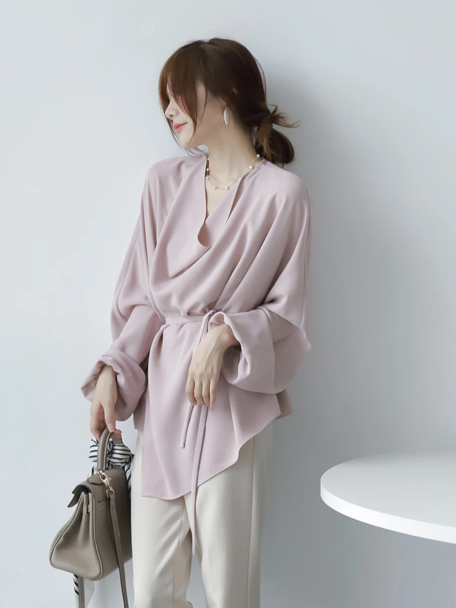 Женская свободная блузка MZOMXO с бантом, осенняя, однотонная, с рукавом до локтя, для повседневной носки
Женская свободная блузка MZOMXO с бантом, осенняя, однотонная, с рукавом до локтя, для повседневной носки