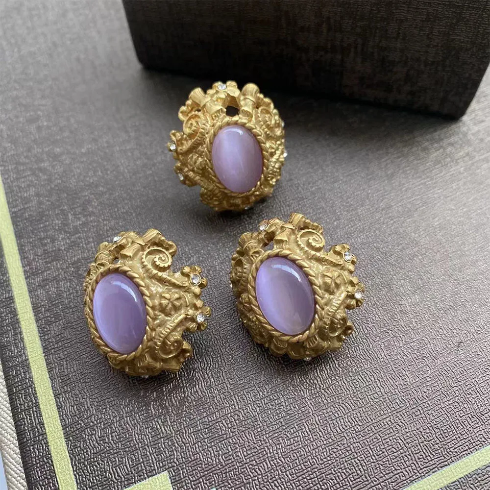 Women Vintage Stud Earring Clip Earring Rings Palace Style Earrings Elegant Retro Jewelry Fashion Accessories Gift Deluxe
Women Vintage Stud Earring Clip Earring Rings Palace Style Earrings Elegant Retro Jewelry Fashion Accessories Gift Deluxe