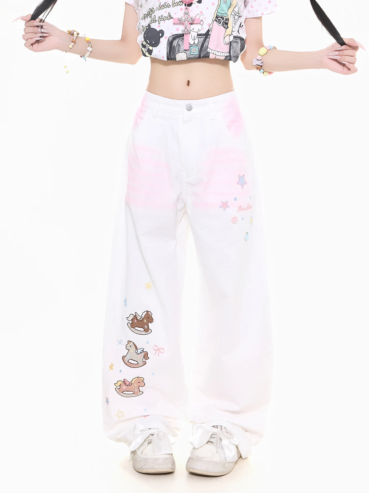 Fun Embroidered Spray Painted Wide Leg Jeans Women's Summer New Style Versatile Straight Cut Jeans Girl's Fashion Jeans
Fun Embroidered Spray Painted Wide Leg Jeans Women's Summer New Style Versatile Straight Cut Jeans Girl's Fashion Jeans
