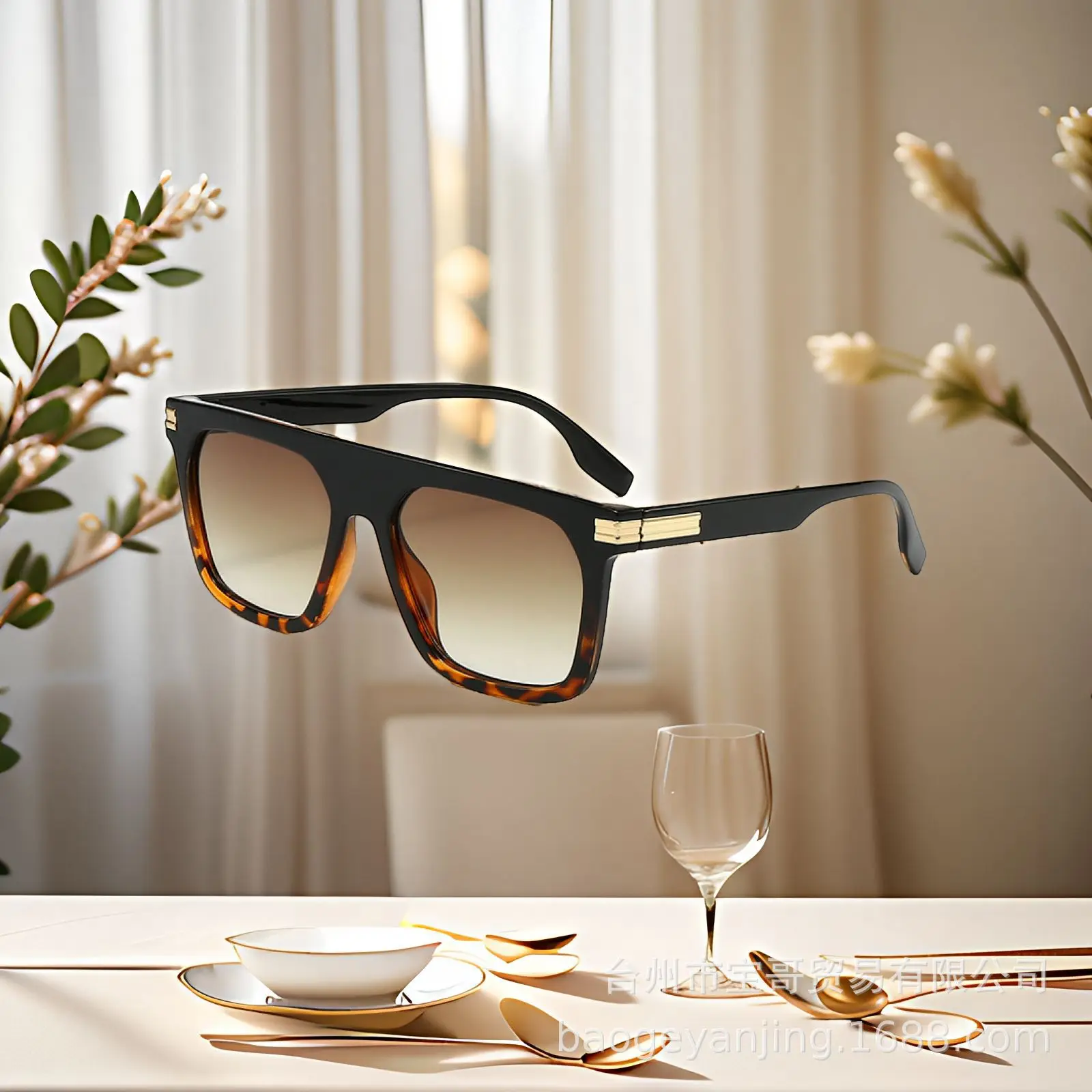 New European and American trendy sun box sunshade glasses for men and women, UV resistant sunglasses, box sunshade glasses
New European and American trendy sun box sunshade glasses for men and women, UV resistant sunglasses, box sunshade glasses