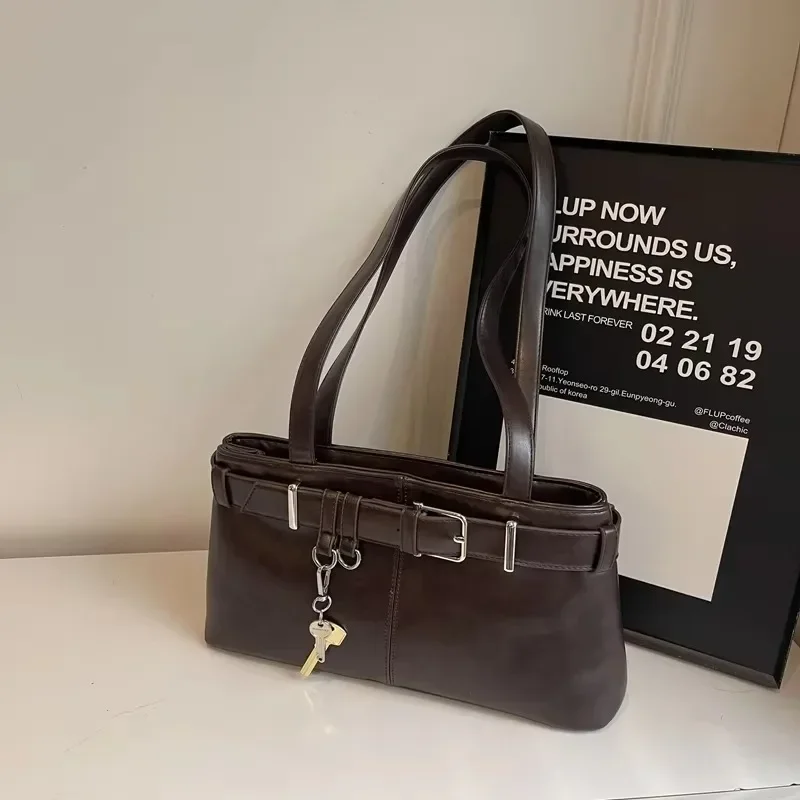 Casual Solid Interior Compartment Shoulder Bags Shoulder Bags Large Capacity Hot Sale Bags for Women Zipper Pu Women's Handbags
Casual Solid Interior Compartment Shoulder Bags Shoulder Bags Large Capacity Hot Sale Bags for Women Zipper Pu Women's Handbags