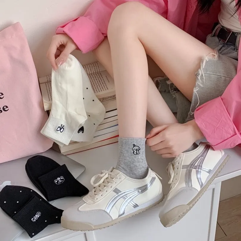 Short Socks Women's Summer Thin Socks for Women Short Baidu Simple Stockings Soft Skin-friendly Solid Color Low-tube Stockings
Short Socks Women's Summer Thin Socks for Women Short Baidu Simple Stockings Soft Skin-friendly Solid Color Low-tube Stockings