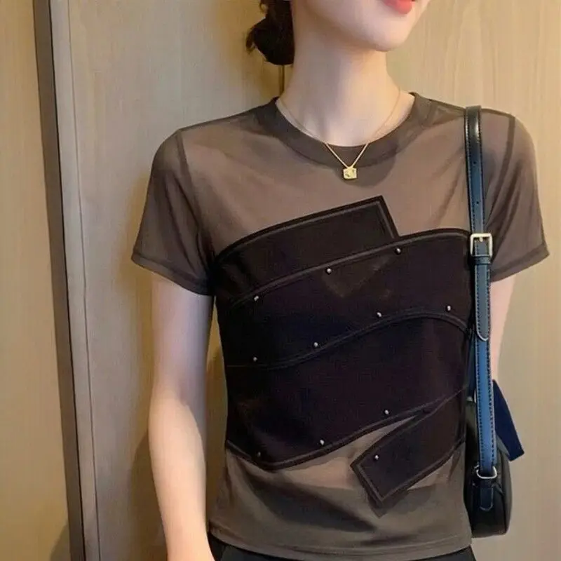Beaded Gauze Splicing Short-sleeved T-shirt Women's Summer New Top
Beaded Gauze Splicing Short-sleeved T-shirt Women's Summer New Top