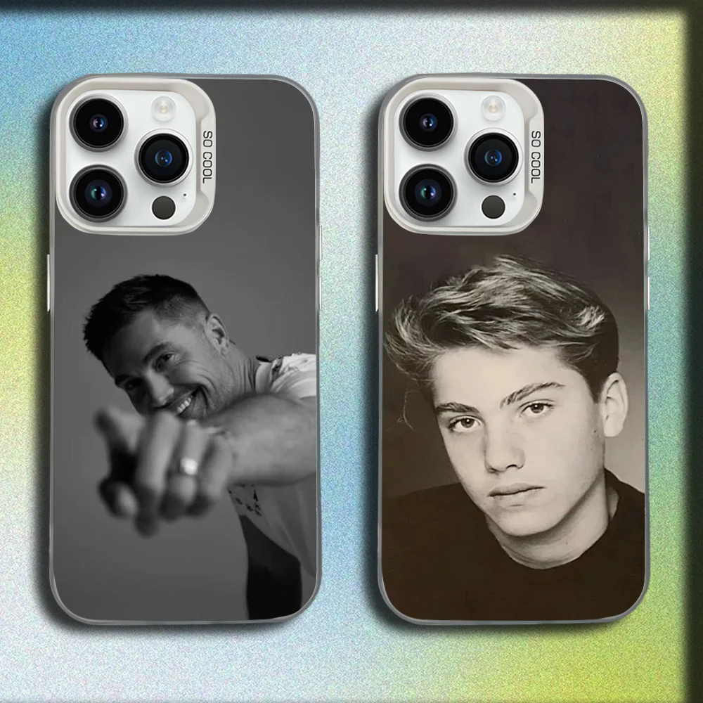 Actor E-Eric Winter Phone Case For iPhone 16,15,14,13,12,11,Mini,Pro,SE,MAX White Matte Shockproof Cover
Actor E-Eric Winter Phone Case For iPhone 16,15,14,13,12,11,Mini,Pro,SE,MAX White Matte Shockproof Cover