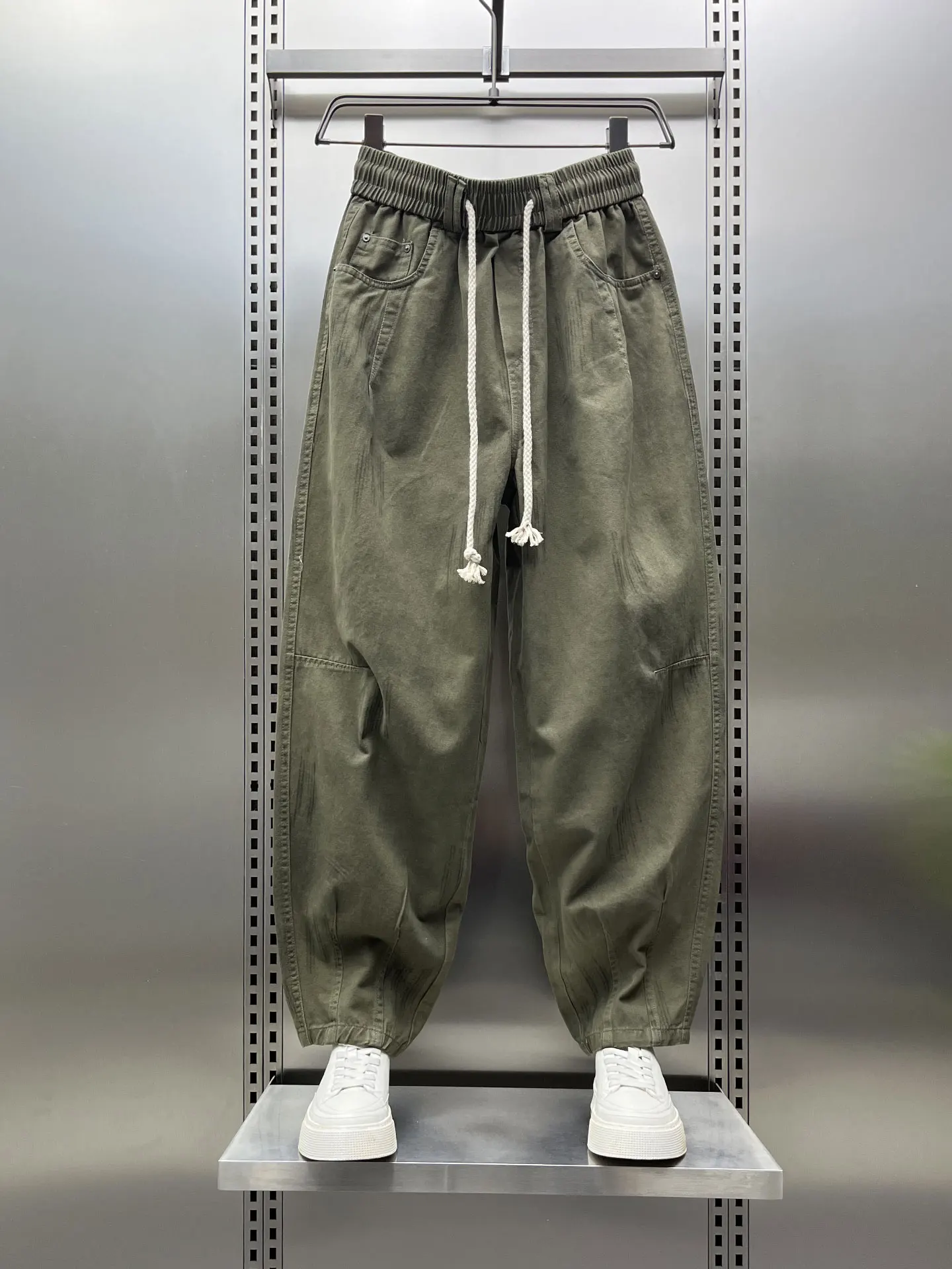 American Style Casual Pants Loose Wide Leg Men's Spring Elastic Waist Youthful Trendy Straight Cut Workwear Trousers
American Style Casual Pants Loose Wide Leg Men's Spring Elastic Waist Youthful Trendy Straight Cut Workwear Trousers