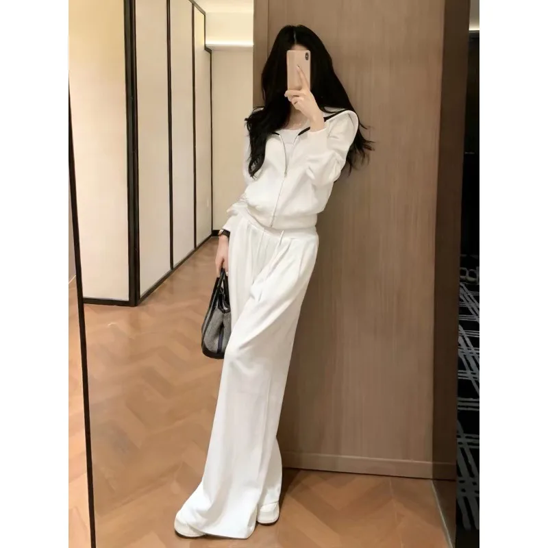 2026 New White Sweater Top Women's Wide-leg Pants Casual Suit Korean Style Very Good-looking Wear A Complete Set of Early Spring
2026 New White Sweater Top Women's Wide-leg Pants Casual Suit Korean Style Very Good-looking Wear A Complete Set of Early Spring