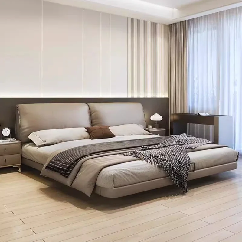 Suspended bed elephant ears leather bed Italian minimalist soft bag master bedroom large bed 1.8 meters double
Suspended bed elephant ears leather bed Italian minimalist soft bag master bedroom large bed 1.8 meters double