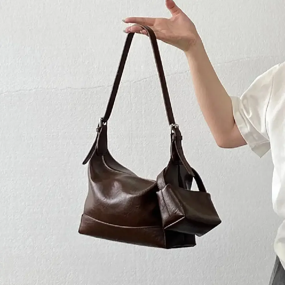 Retro High-end Underarm Bag With Small Bag Texture PU Hand-held Shoulder Autumn Winter Versatile Crossbody Bag
Retro High-end Underarm Bag With Small Bag Texture PU Hand-held Shoulder Autumn Winter Versatile Crossbody Bag