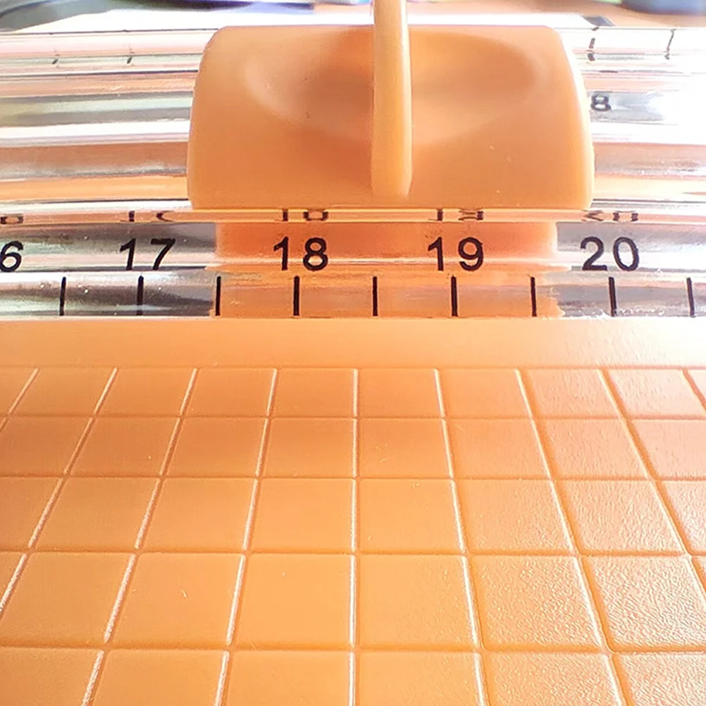 Портативный резак для настольной резки, триммер «сделай сам», ремесло для домашнего офиса, небольшой безопасный слайсер, пластиковый резак для бумаги, инструмент для изготовления карт
Портативный резак для настольной резки, триммер «сделай сам», ремесло для домашнего офиса, небольшой безопасный слайсер, пластиковый резак для бумаги, инструмент для изготовления карт