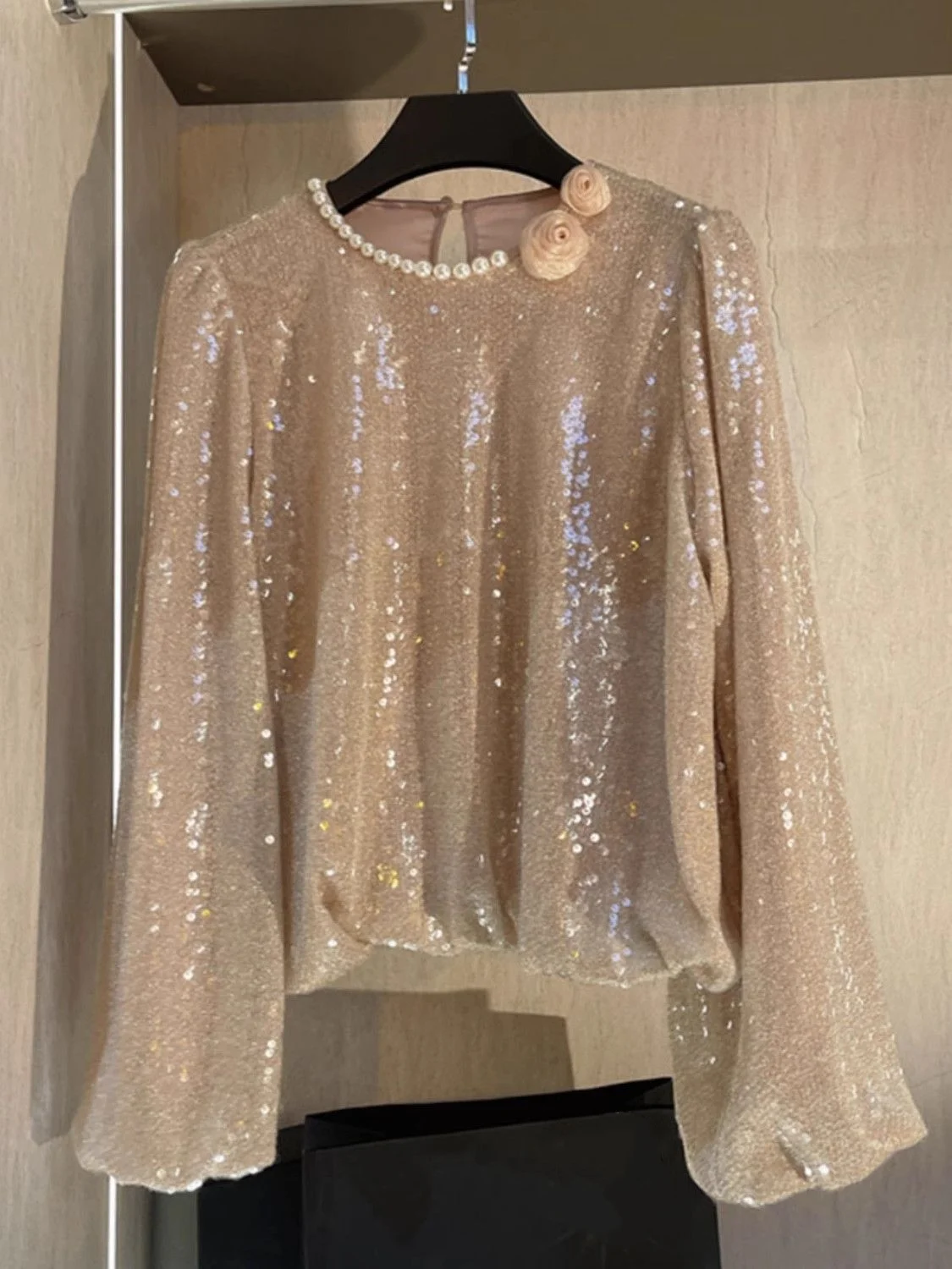 Women Spring Autumn New French Elegant Glitter Sleeveless Shirt Tank Top Korean Style Slimming Short Blouse Tops
Women Spring Autumn New French Elegant Glitter Sleeveless Shirt Tank Top Korean Style Slimming Short Blouse Tops