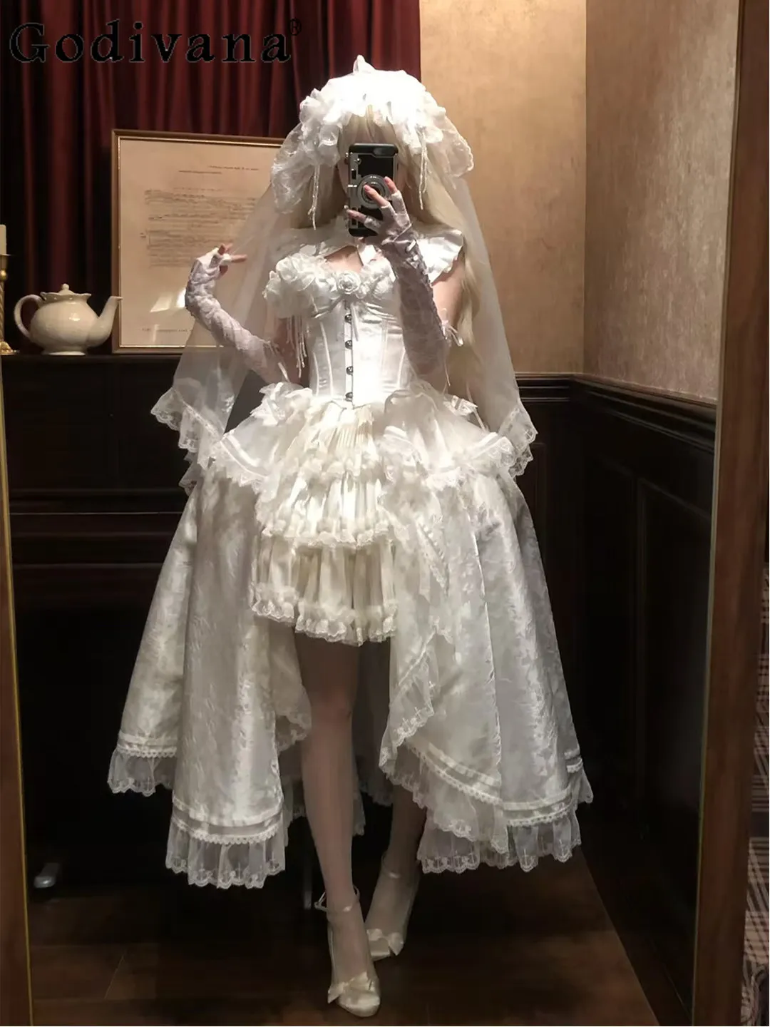 Japanese Original Gothic Lolita Dress Birthday Bar Mitzvah White Evening Dress Sweet Cool Cute Girl Princess Style Tutu Dresses
Japanese Original Gothic Lolita Dress Birthday Bar Mitzvah White Evening Dress Sweet Cool Cute Girl Princess Style Tutu Dresses